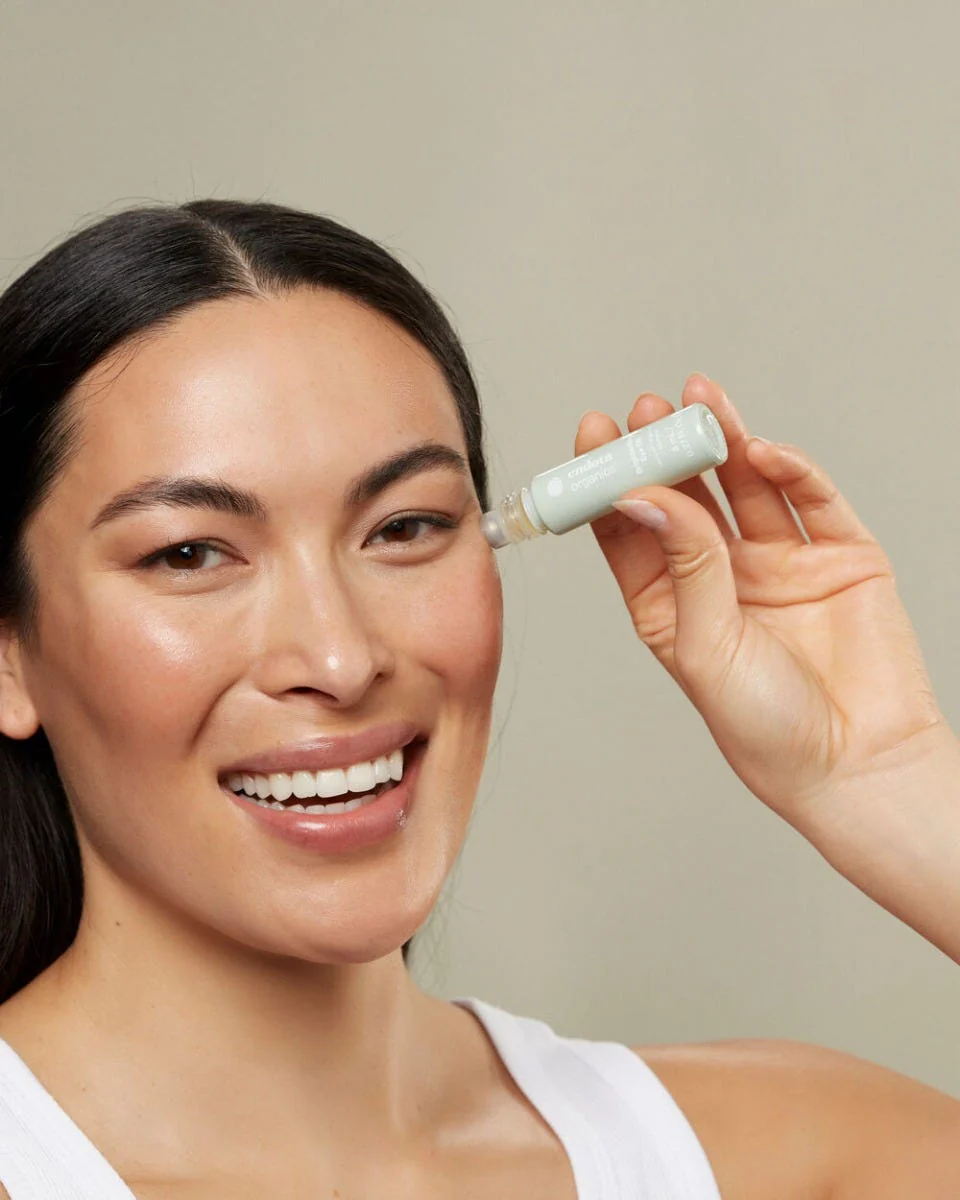 Brightening Eye Oil - Image 4