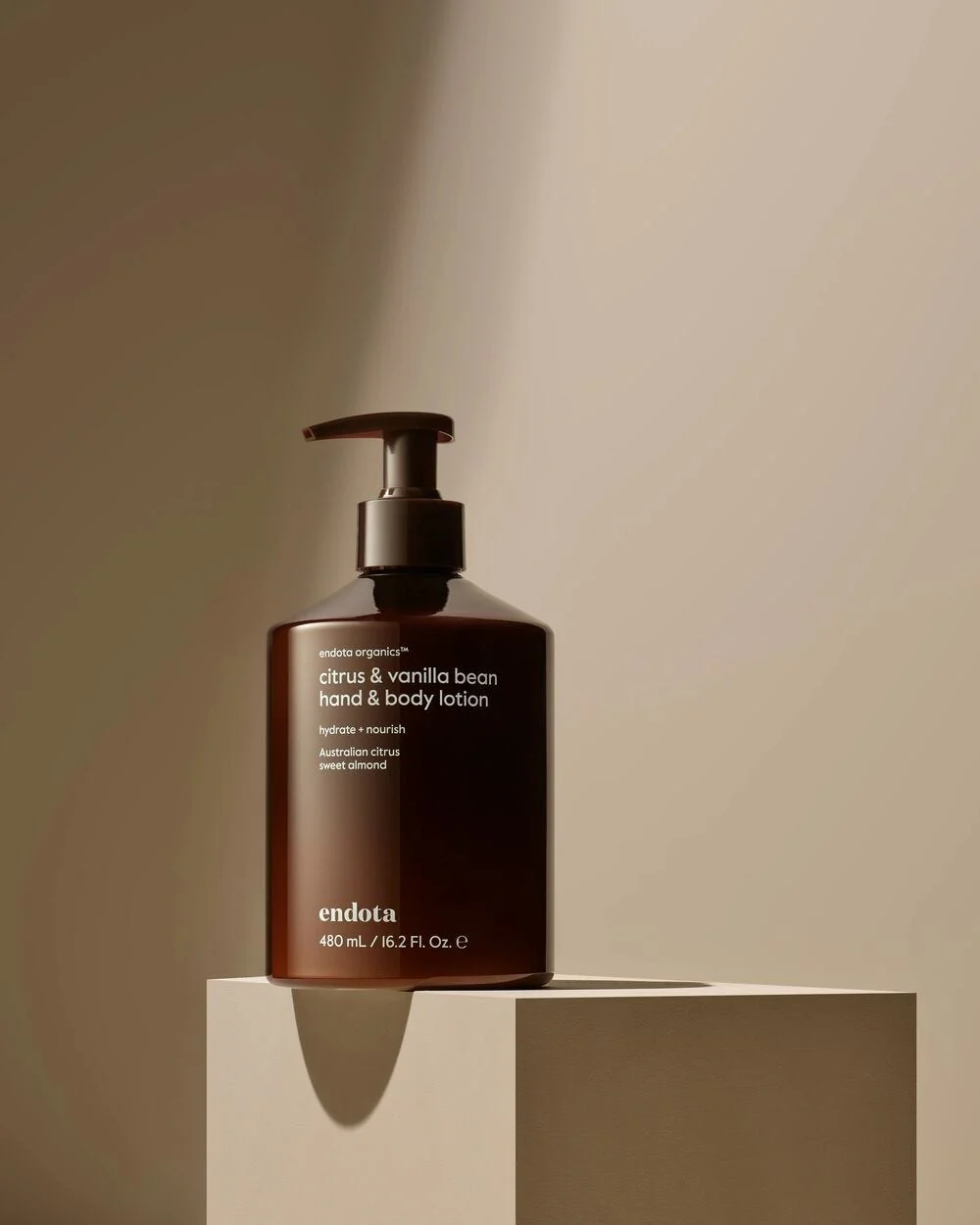 Citrus & Vanilla Bean Hand & Body Lotion - Image 3